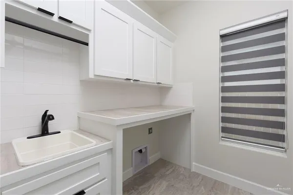 $3,700 | 9806 North 24th Lane, McAllen, TX 78504