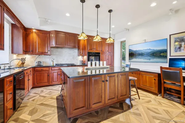$3,175,000 | 1 St Mary's Convent, Peekskill, NY 10566