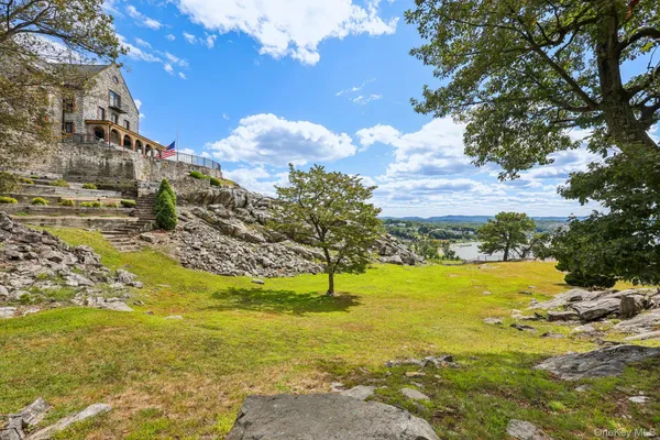 $3,175,000 | 1 St Mary's Convent, Peekskill, NY 10566