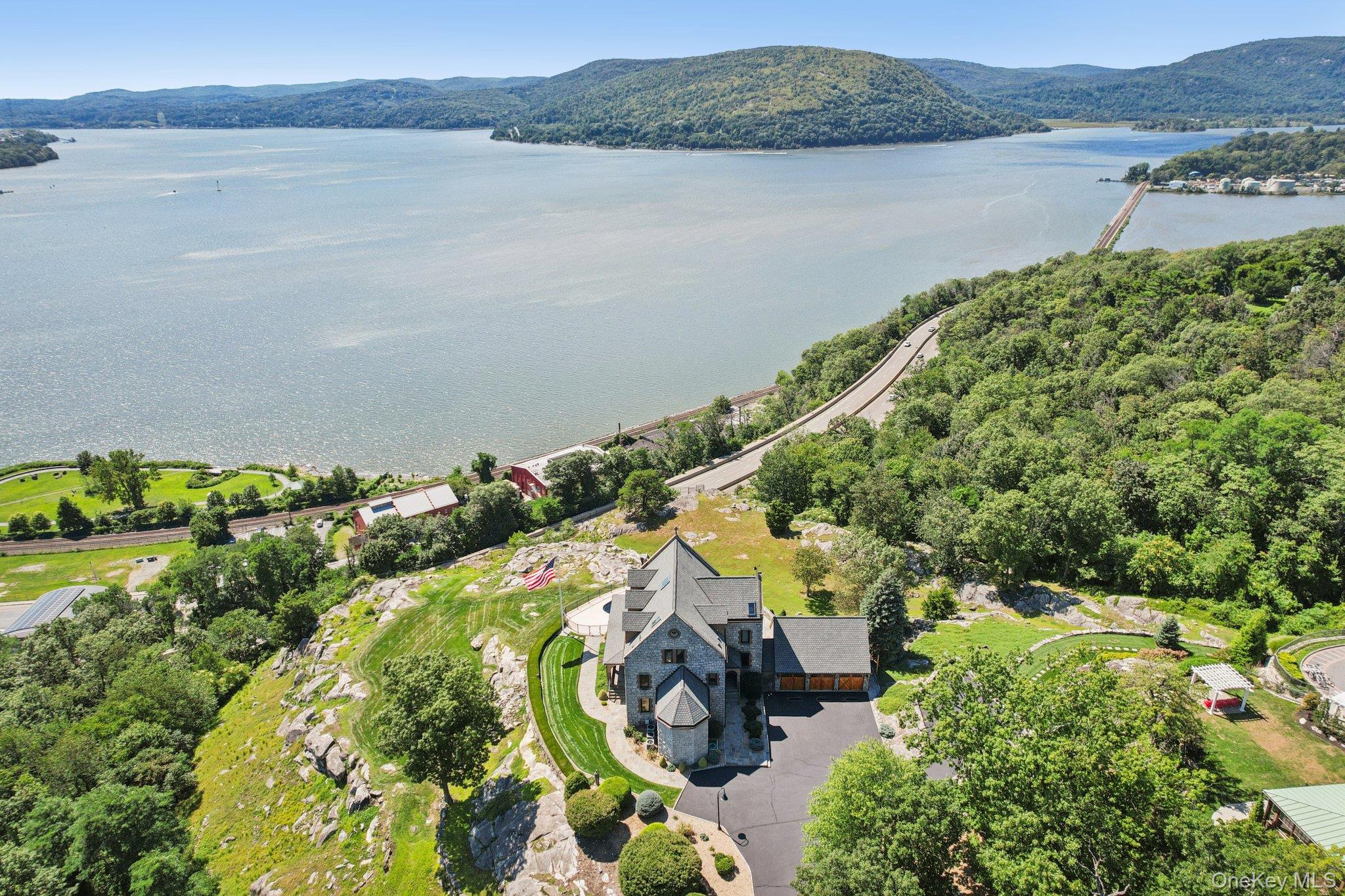 1 St Mary's Convent Peekskill, NY 10566 - Photo 4 of 49 a view of a lake with a lake