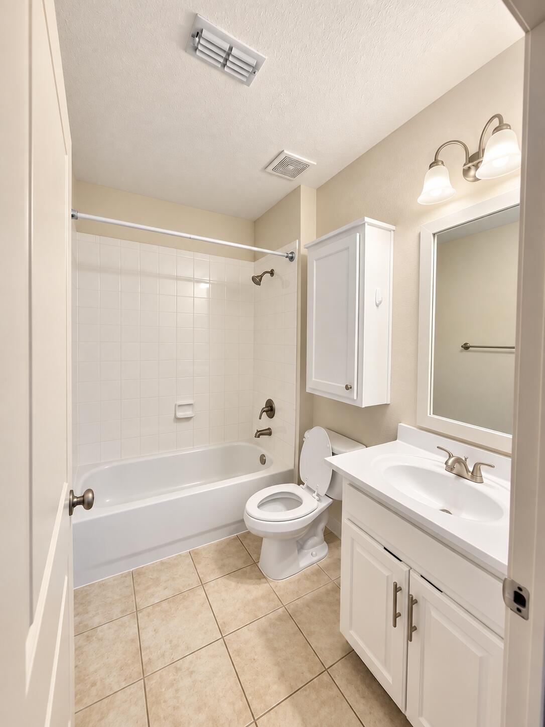 20 South Sand Palm Road Freeport, FL 32439 - Photo 21 of 37 Bathroom