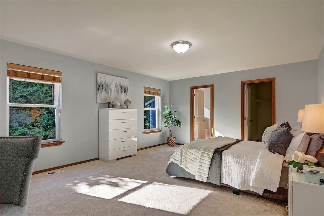 9430 Northeast 173rd Place Bothell, WA 98011 - Photo 20 of 32