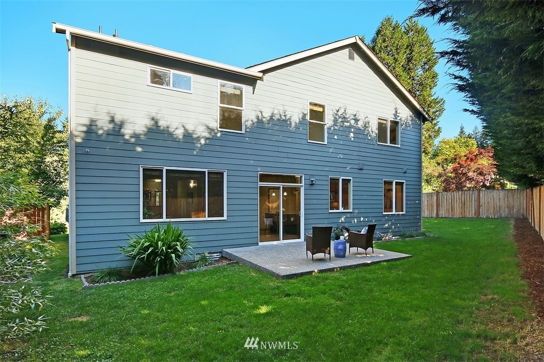 9430 Northeast 173rd Place Bothell, WA 98011 - Photo 29 of 32