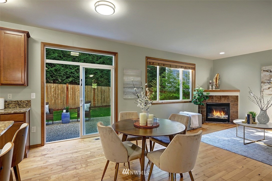 9430 Northeast 173rd Place Bothell, WA 98011 - Photo 10 of 32