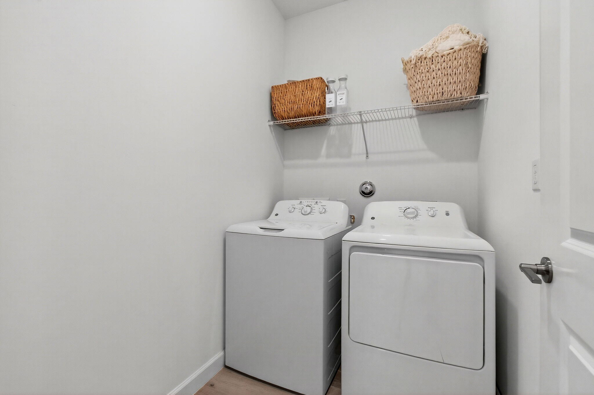3502 Bauer Road Royal Palm Beach, FL 33411 - Photo 46 of 80 Downstairs Laundry Room
