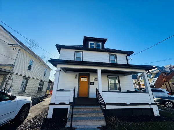 $2,000 | 202 Cleveland Avenue, Endicott, NY 13760