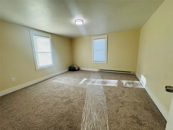 $2,000 | 202 Cleveland Avenue, Endicott, NY 13760