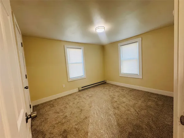 $2,000 | 202 Cleveland Avenue, Endicott, NY 13760