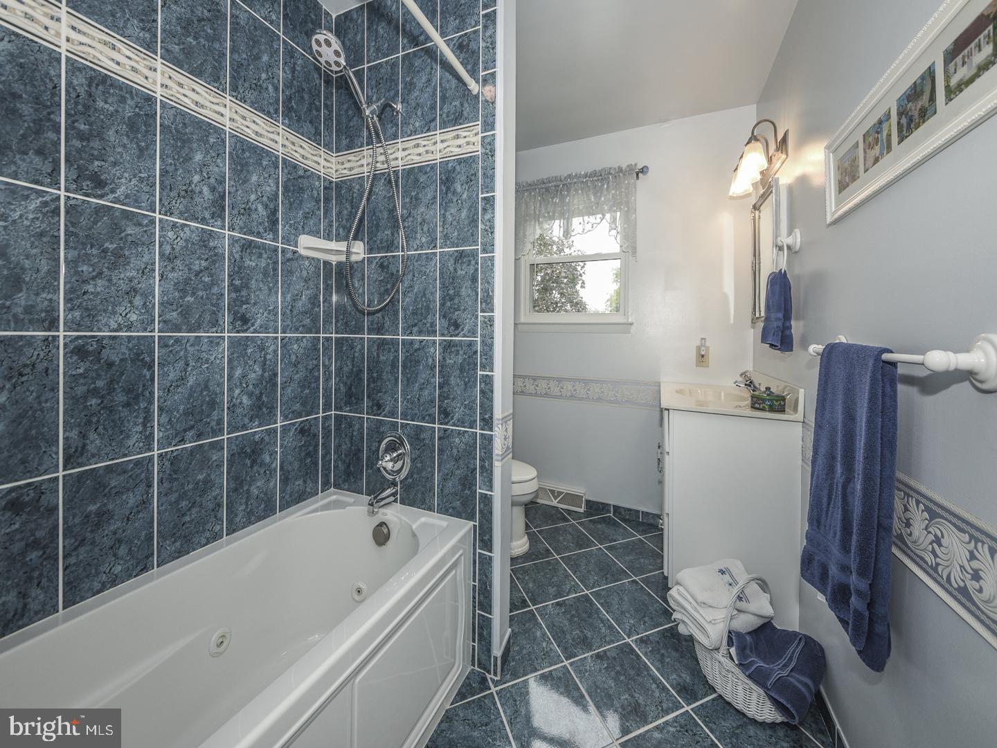 245 Aspen Road Yardley, PA 19067 - Photo 27 of 30 Gallery Image 27