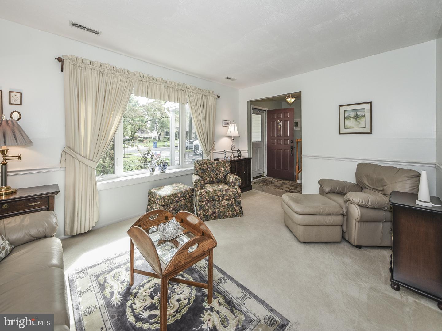 245 Aspen Road Yardley, PA 19067 - Photo 6 of 30 Gallery Image 6