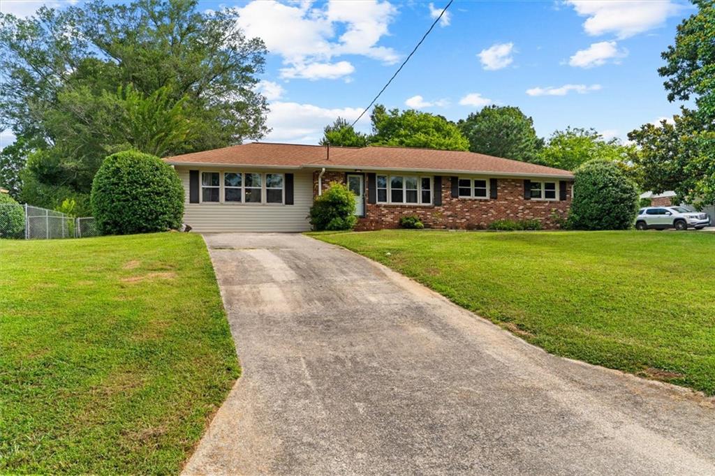 8 Cameo Drive Rome, GA 30165 - Photo 4 of 44