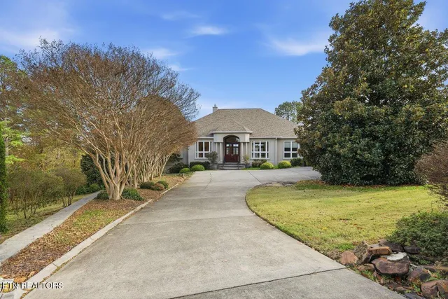 $999,900 | 130 Pointe Summit Drive, Greenback, TN 37742