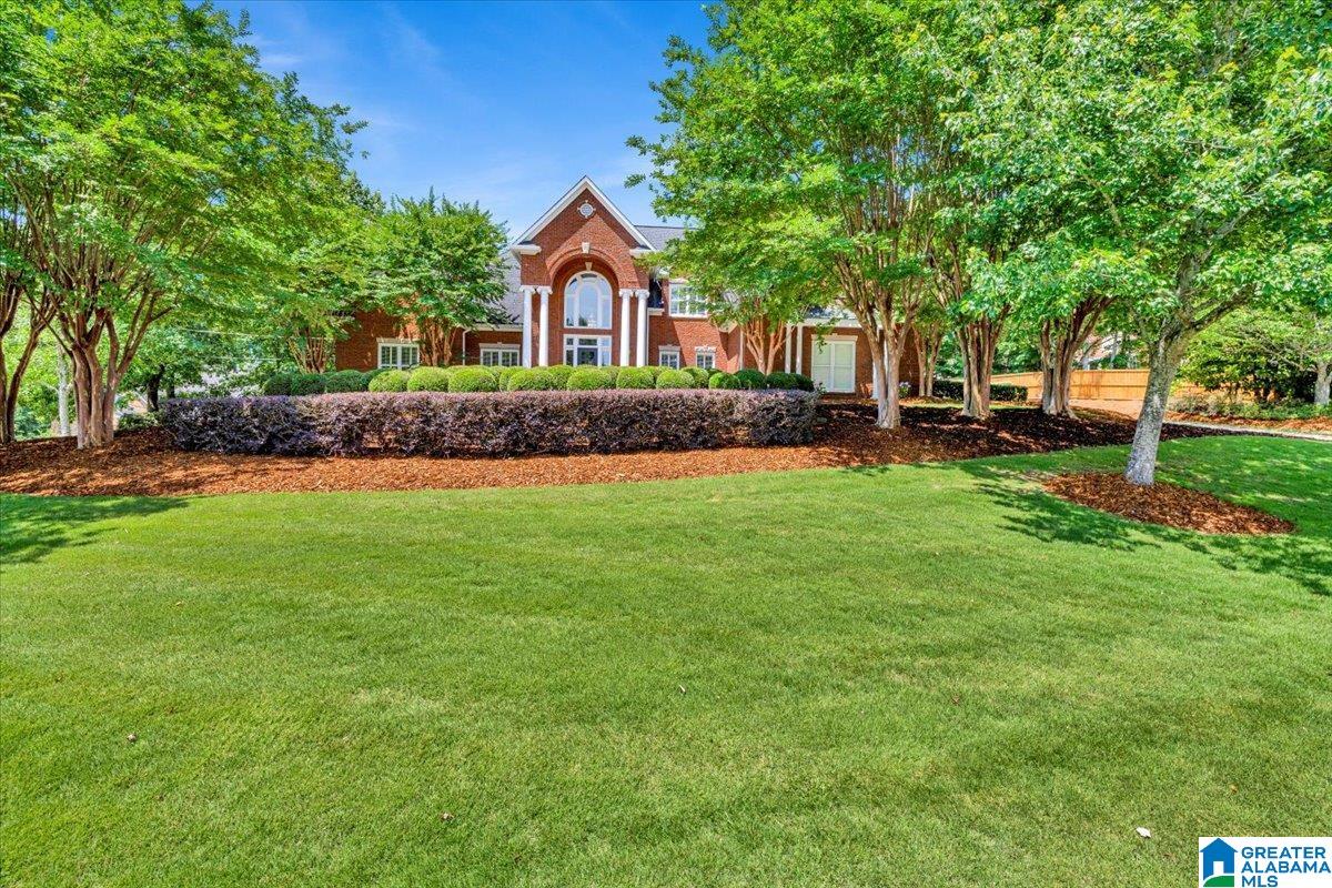 505 Ryding Circle Trussville, AL 35173 - Photo 4 of 92