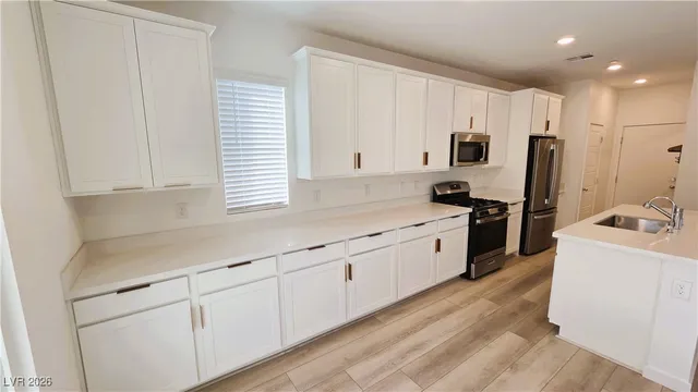 $2,600 | 115 Charlie Chase Avenue, Henderson, NV 89011