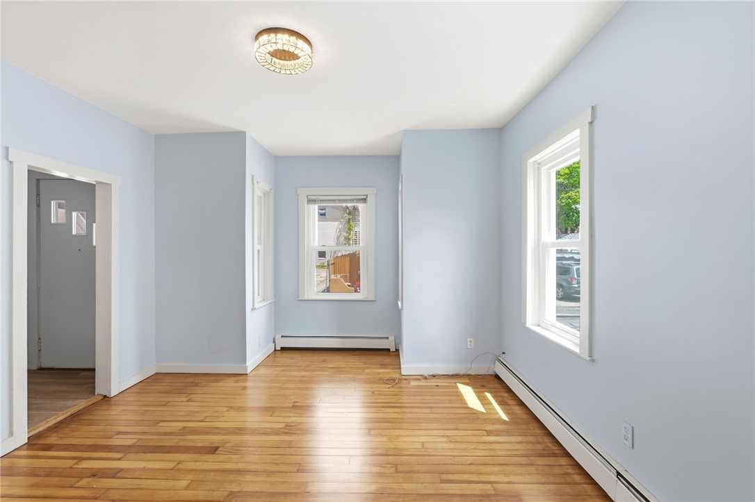 35 Lawrence Street Providence, RI 02909 - Photo 7 of 32