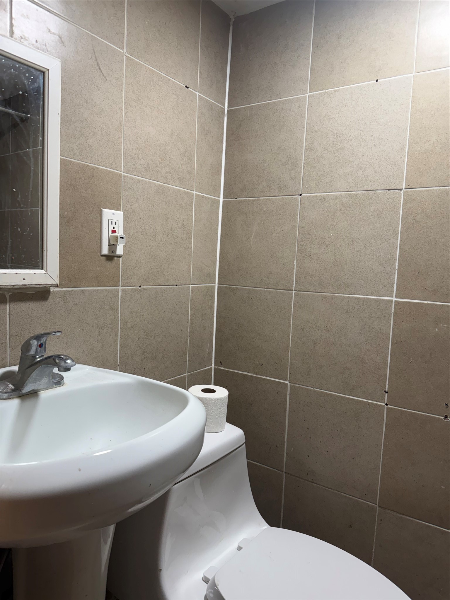 337 1/2 Riverside Drive, Unit E Johnson City, NY 13790 - Photo 9 of 16