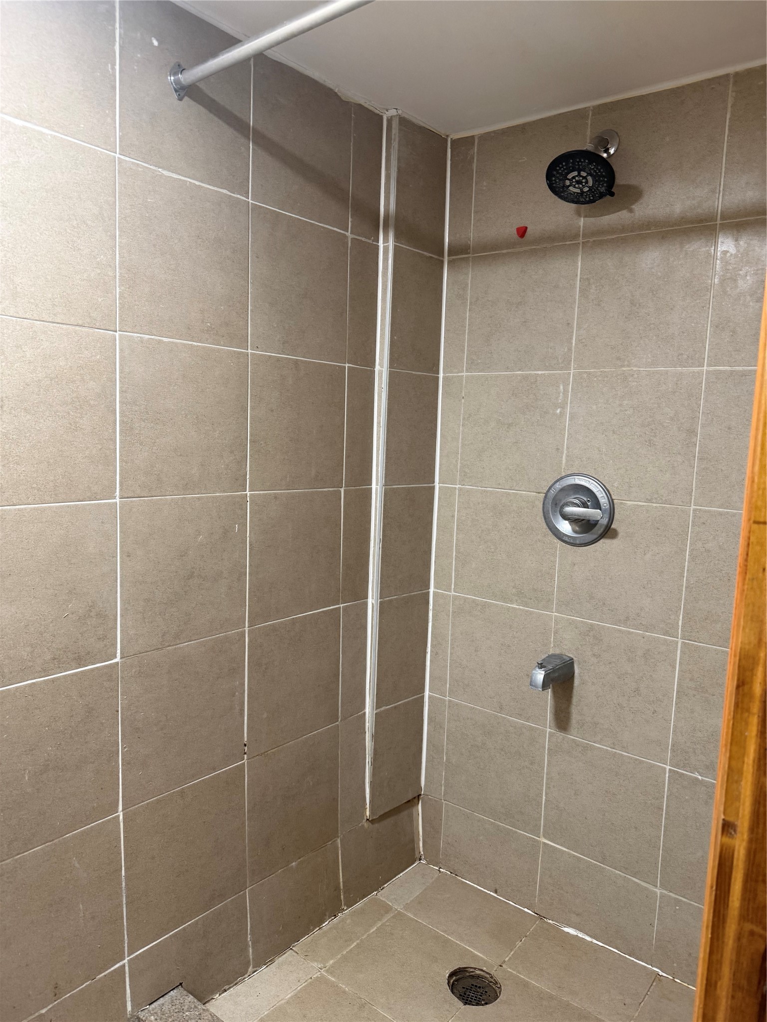 337 1/2 Riverside Drive, Unit E Johnson City, NY 13790 - Photo 10 of 16