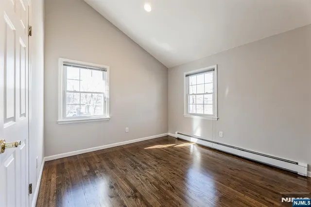 $6,000 | 562 Franklin Avenue, Franklin Lakes, NJ 07417