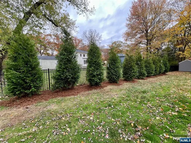 $6,000 | 562 Franklin Avenue, Franklin Lakes, NJ 07417