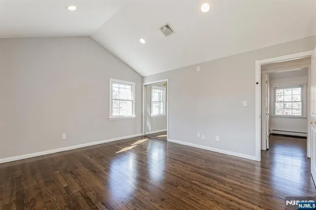 $6,000 | 562 Franklin Avenue, Franklin Lakes, NJ 07417