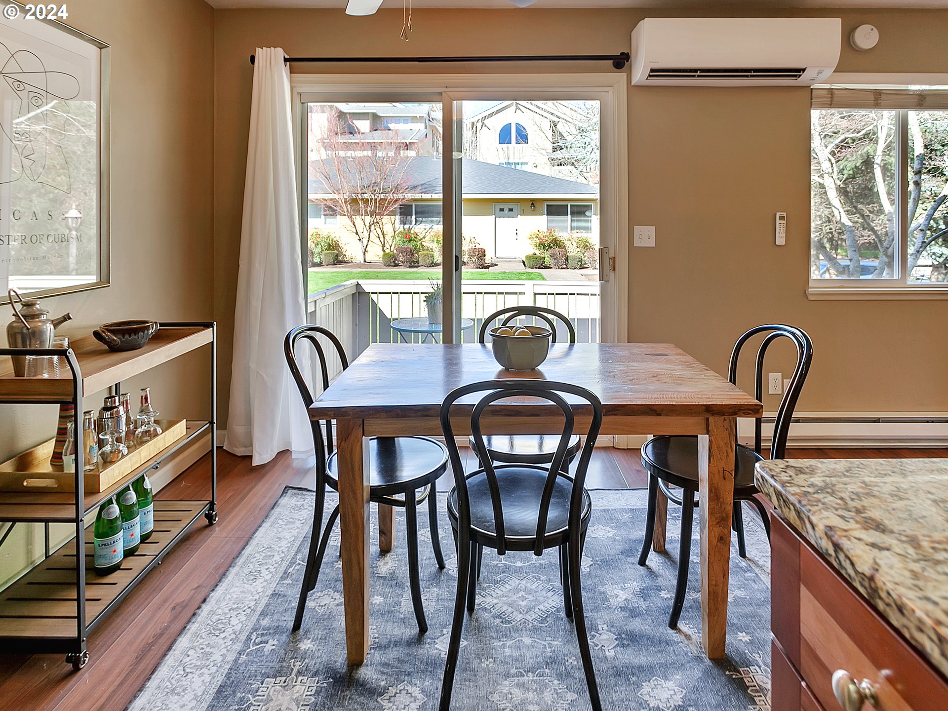 2531 Southwest Spring Garden Street, Unit 16 Portland, OR 97219 - Photo 14 of 36 Gallery Image 14