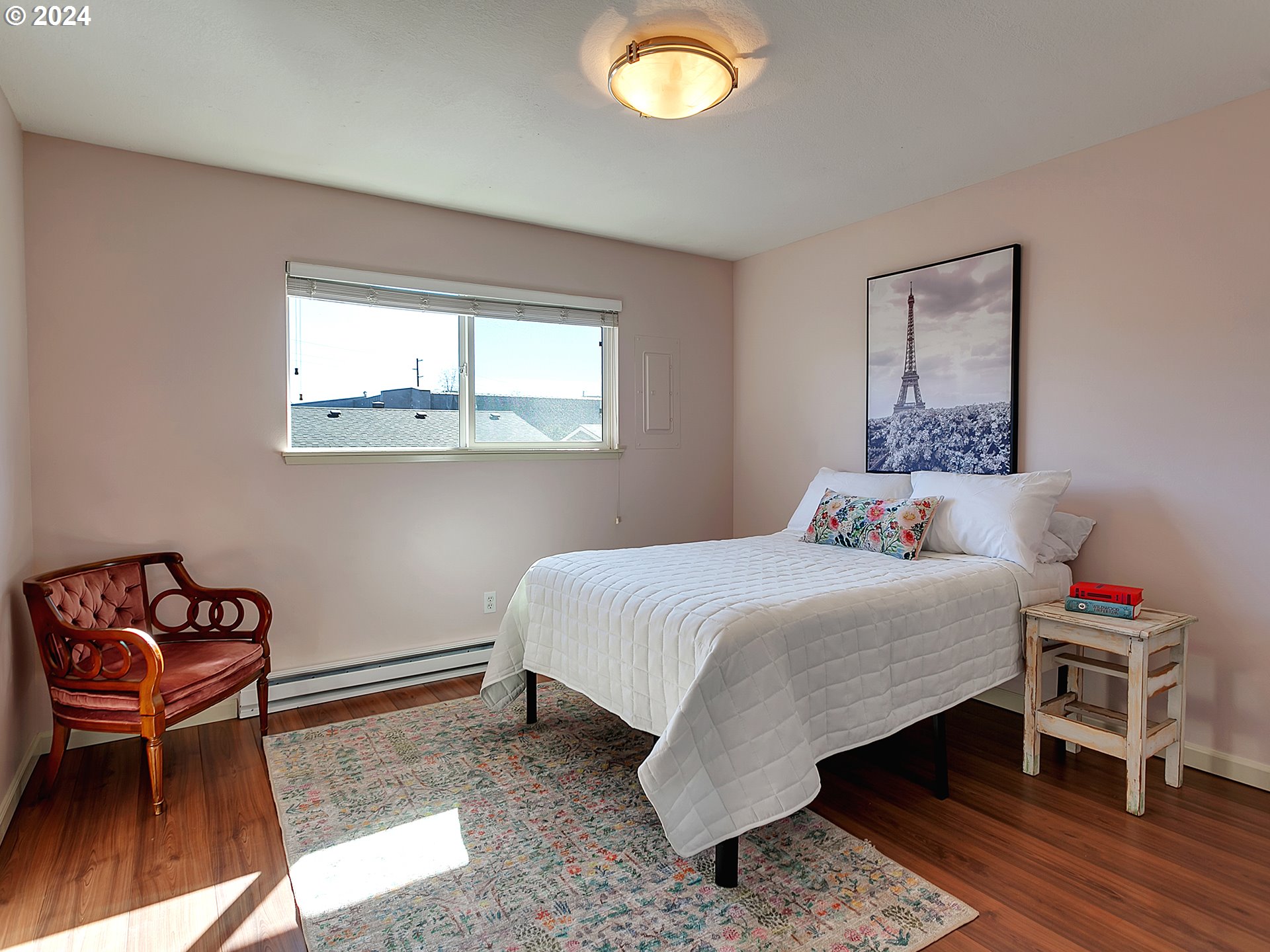 2531 Southwest Spring Garden Street, Unit 16 Portland, OR 97219 - Photo 22 of 36 Gallery Image 22