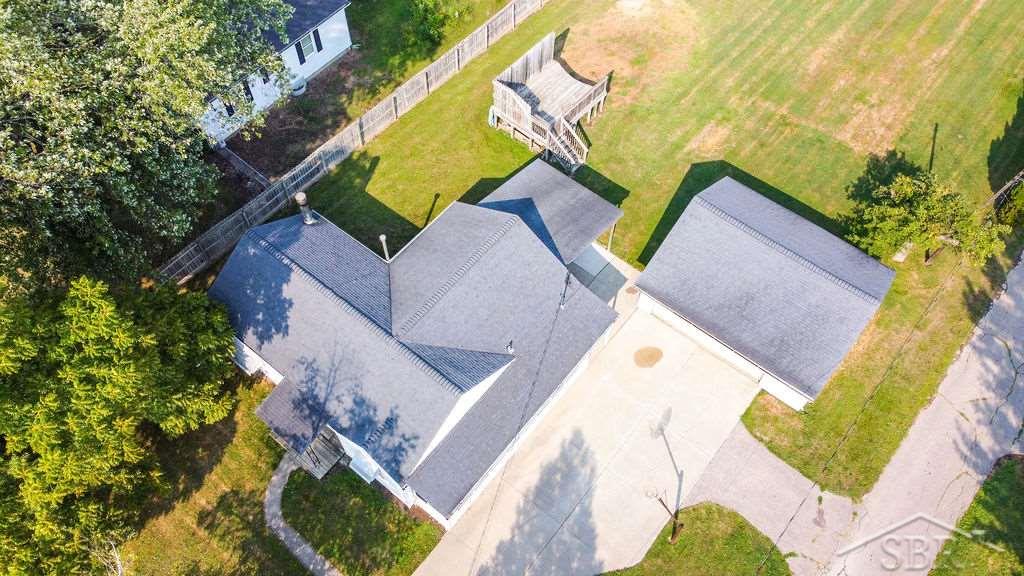2575 South Center Road Saginaw, MI 48609 - Photo 19 of 22 50022424-18.JPG
