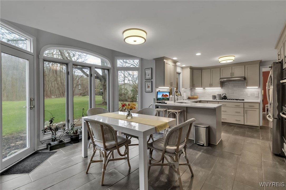 9005 Cliffside Drive Clarence, NY 14031 - Photo 6 of 45