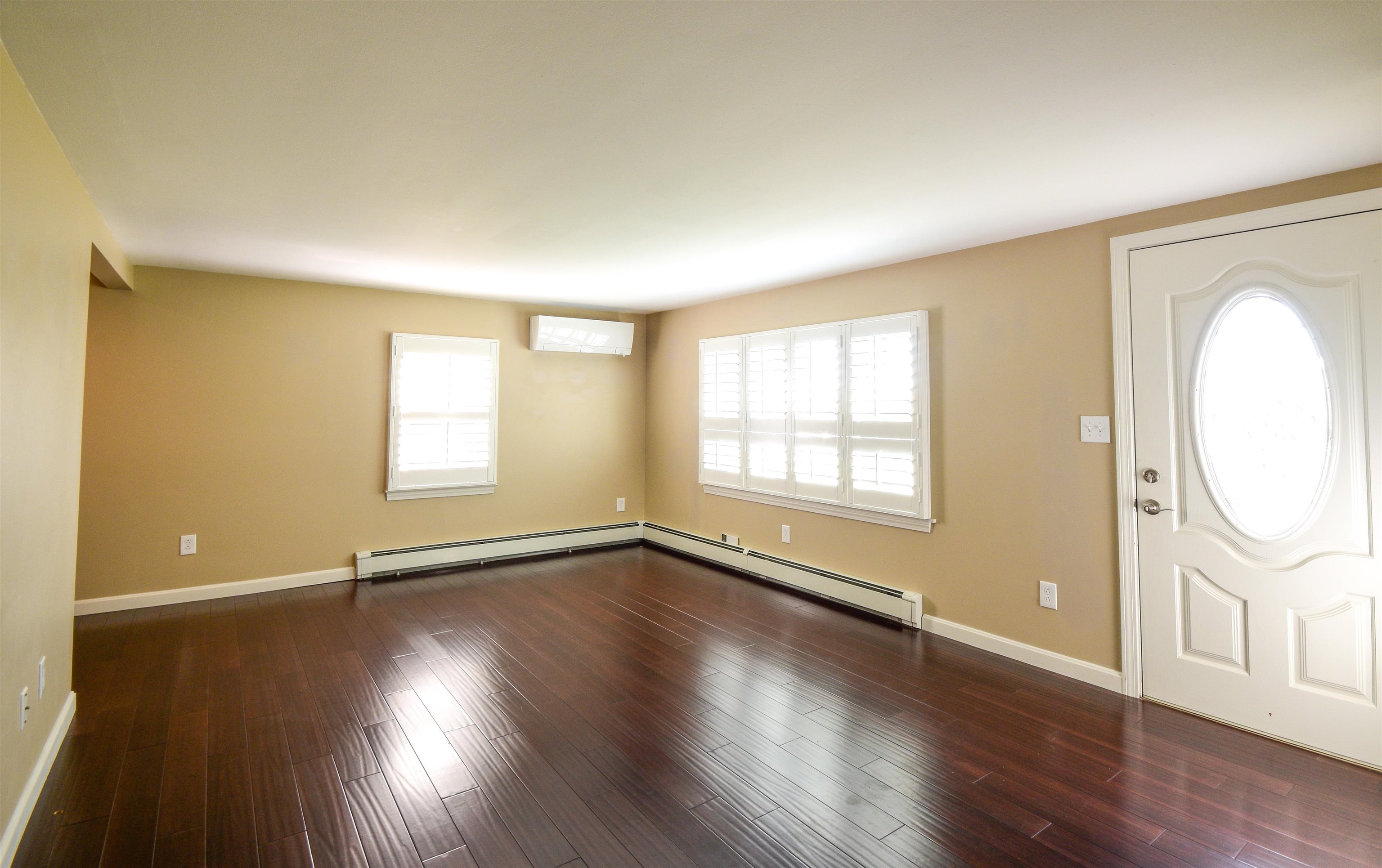 338 Twitchell Hill Road Shaftsbury, VT 05262 - Photo 5 of 27 Gallery Image 5
