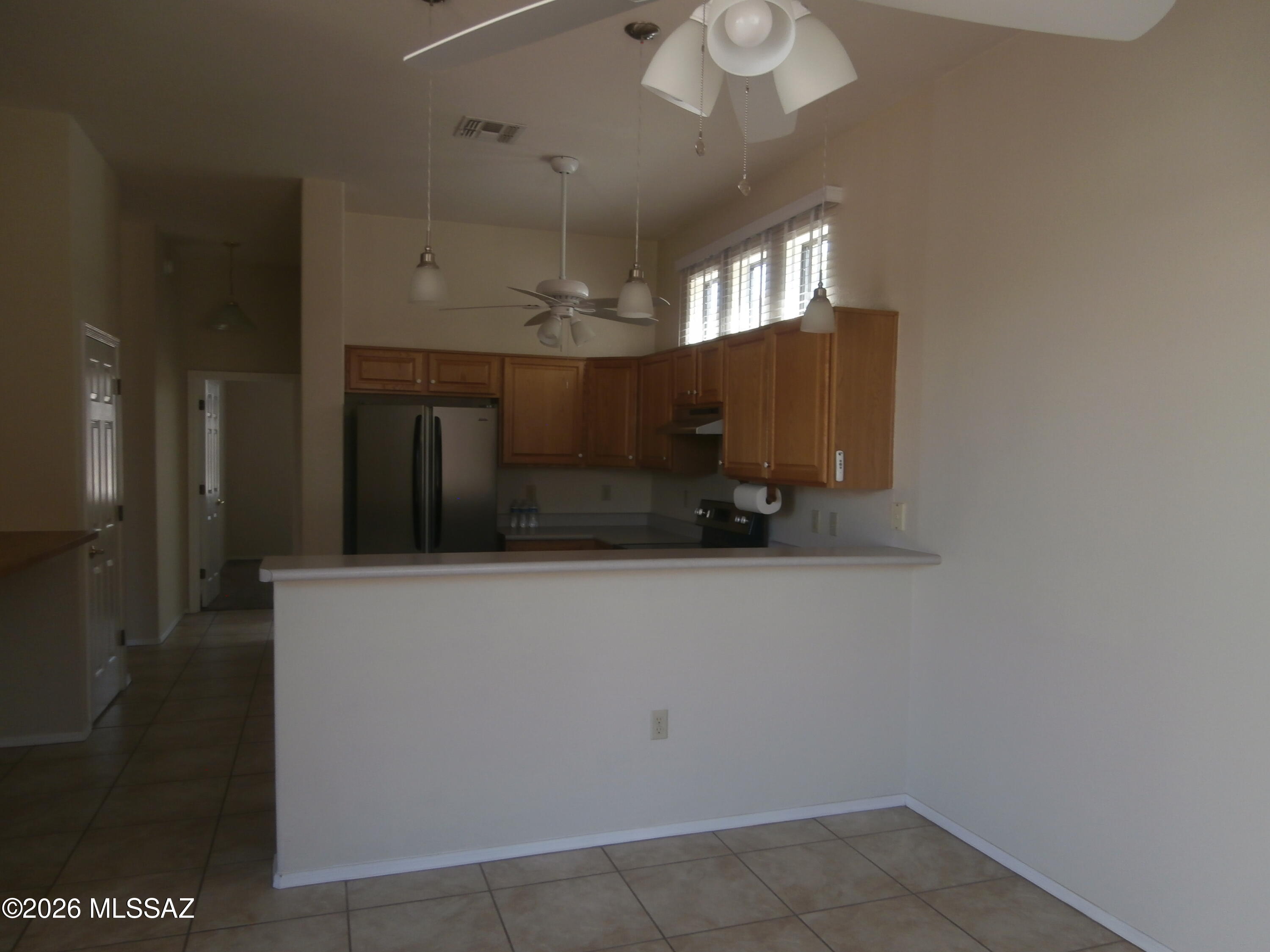 948 West Ashworth Road Green Valley, AZ 85614 - Photo 9 of 21 Dining Area