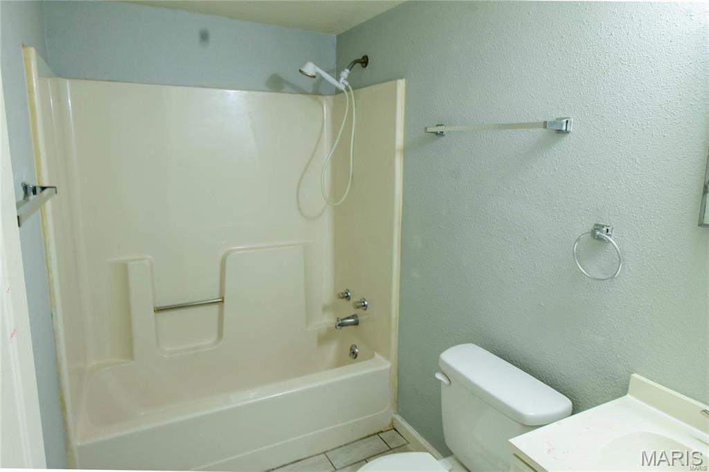 313 Mt Everest Drive, Unit C Fenton, MO 63026 - Photo 4 of 6