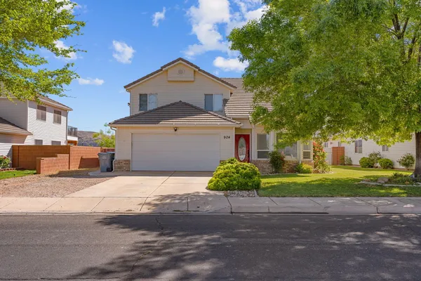 $570,000 | 924 North 100 West, Hurricane, UT 84737