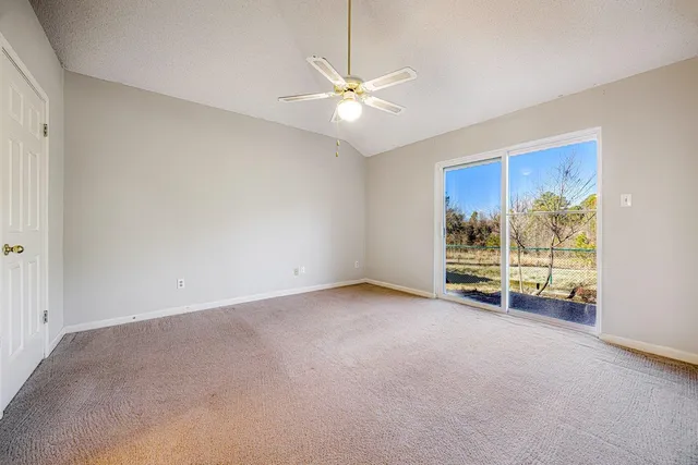 $220,000 | 2749 Colonial Towers Drive, Memphis, TN 38016