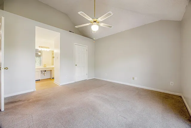 $220,000 | 2749 Colonial Towers Drive, Memphis, TN 38016