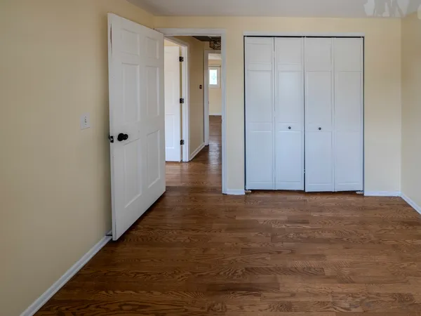 $469,900 | 630 Clover Lane, Schaumburg, IL 60193