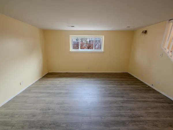$469,900 | 630 Clover Lane, Schaumburg, IL 60193