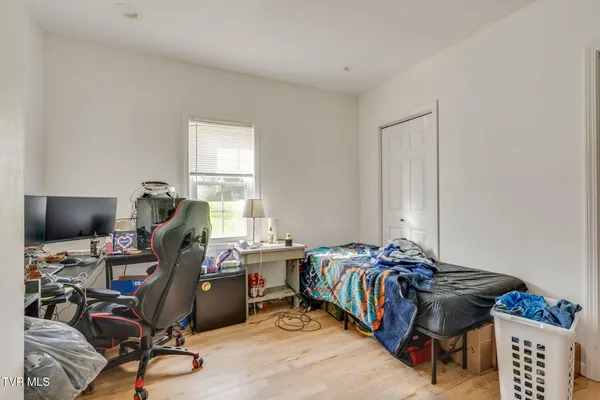 $350,000 | 403 Wilson Avenue, Unit 8, Johnson City, TN 37604