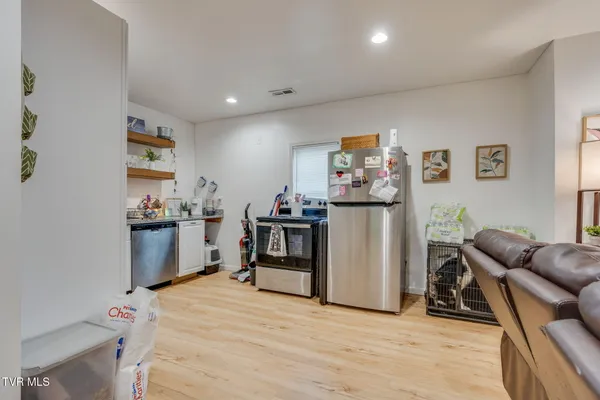 $350,000 | 403 Wilson Avenue, Unit 8, Johnson City, TN 37604