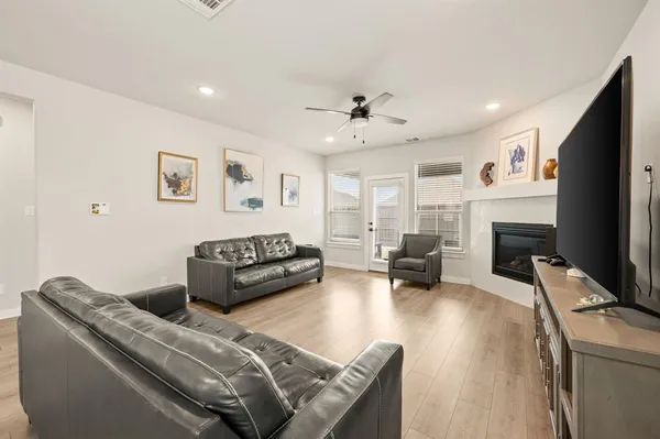 $420,000 | 417 Ardsley Lane, Forney, TX 75126