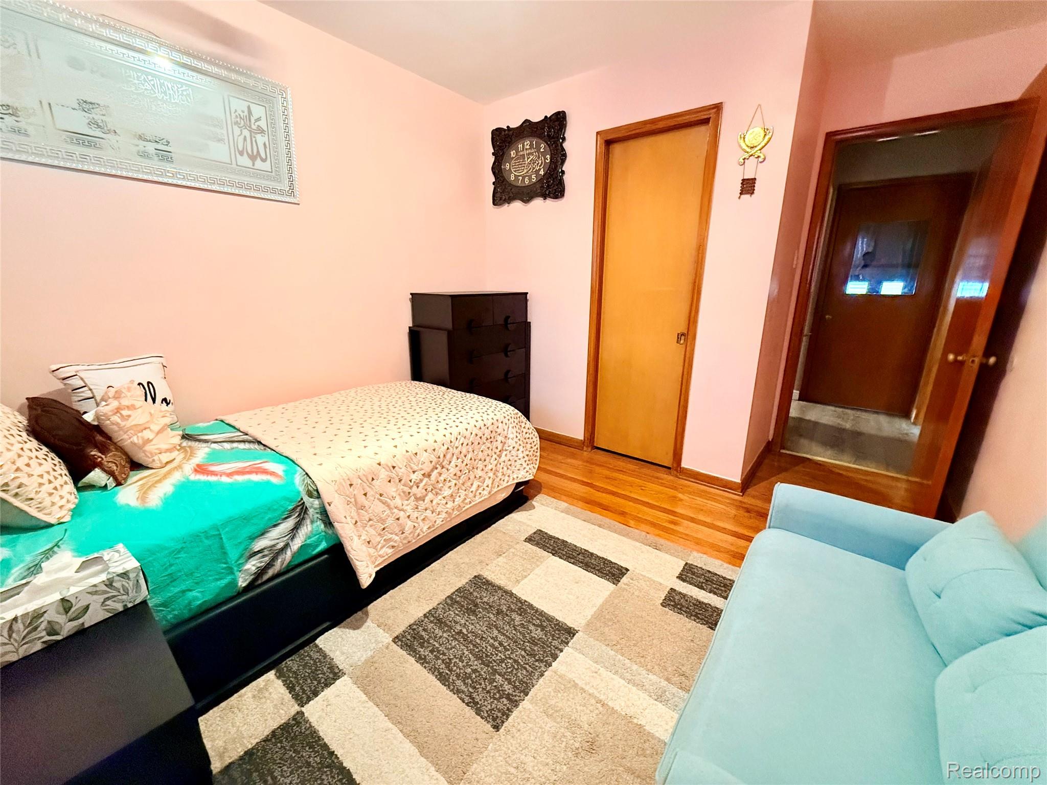 8152 Potomac Street Center Line, MI 48015 - Photo 10 of 39 .