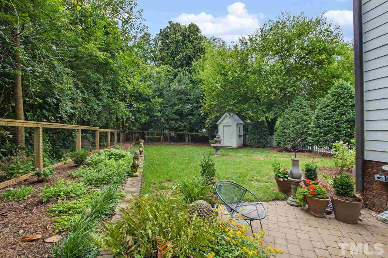 1907 McCarthy Street Raleigh, NC 27608 - Photo 15 of 30 a garden view