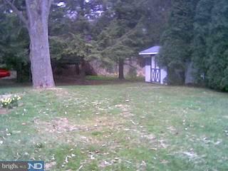1651 Deer Path Road Reading, PA 19604 - Photo 3 of 6 Gallery Image 3