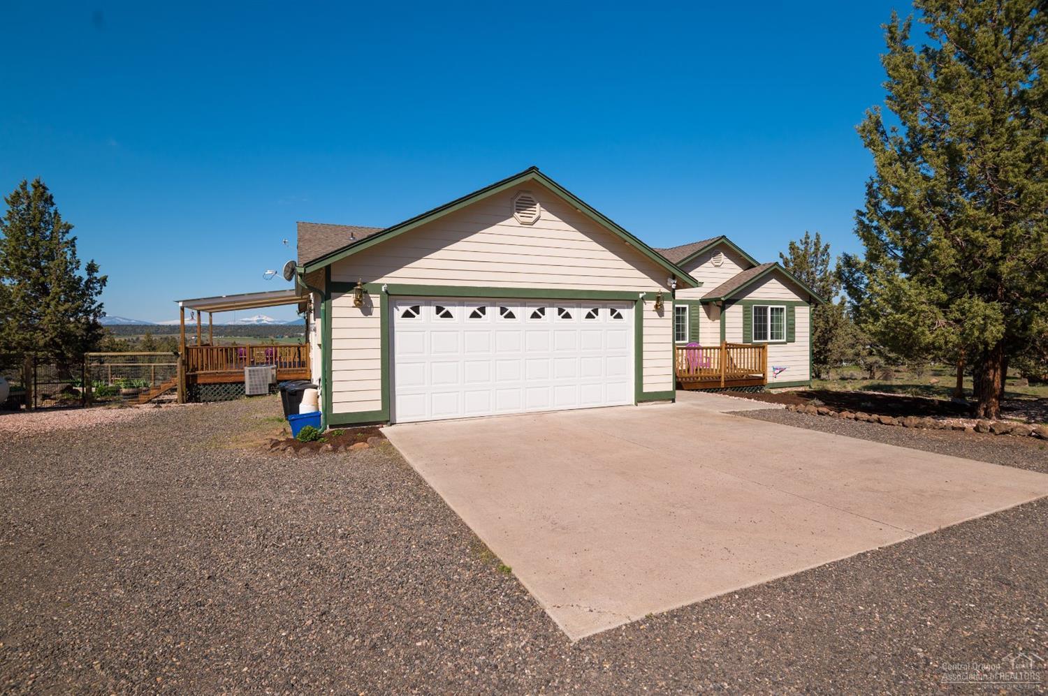 8577 Southwest Shad Road Terrebonne, OR 97760 - Photo 3 of 25 Gallery Image 3