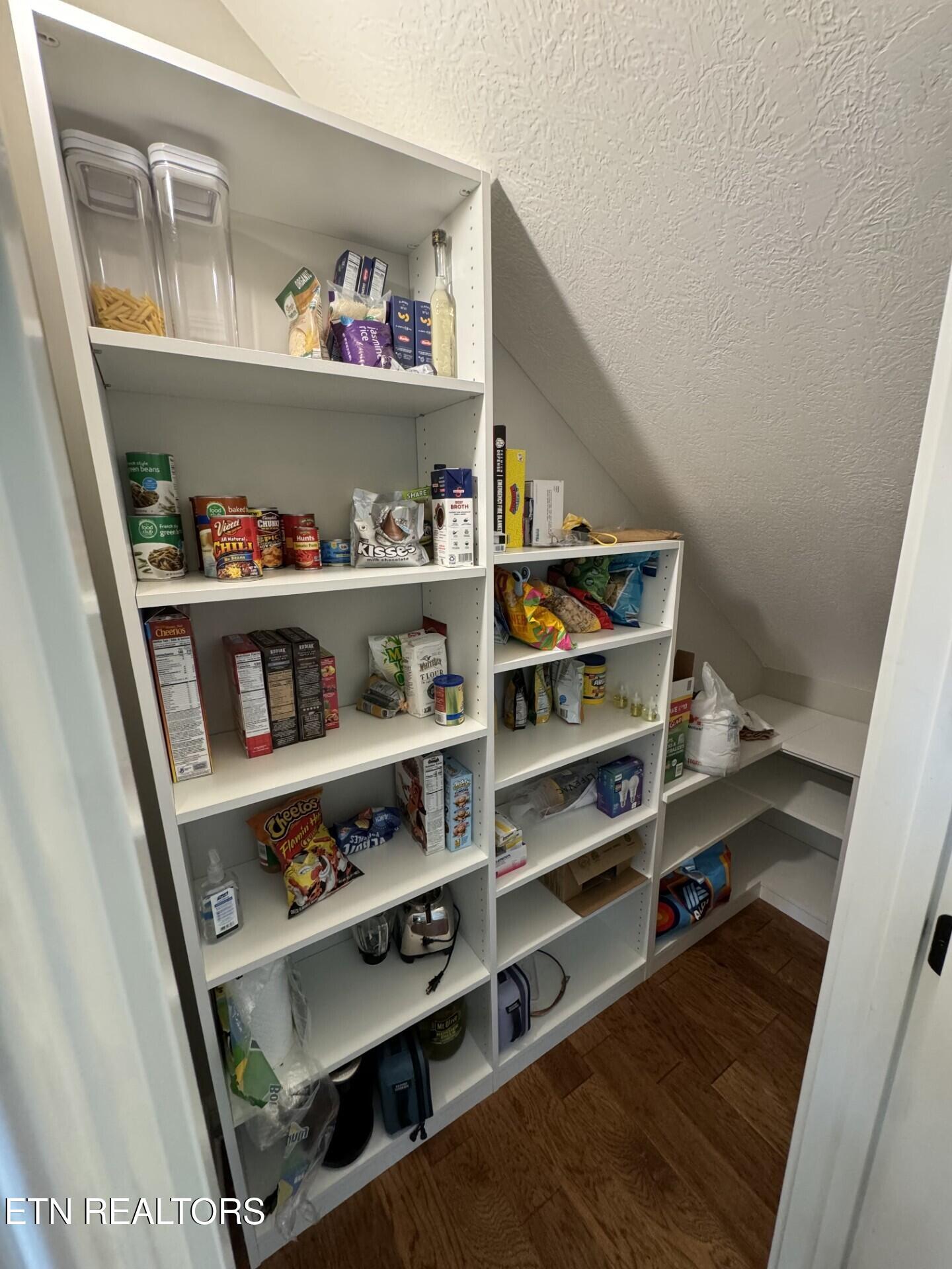9332 Gabrielle Road Strawberry Plains, TN 37871 - Photo 12 of 29 Pantry