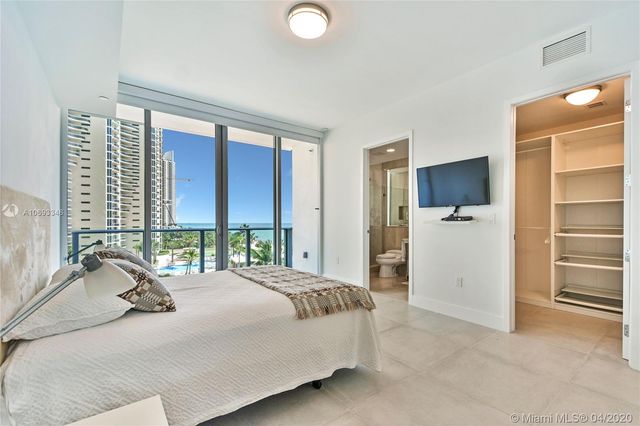 $1,750,000 | 17475 Collins Avenue, Unit 301, Sunny Isles Beach, FL 33160