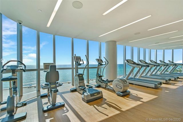 $1,750,000 | 17475 Collins Avenue, Unit 301, Sunny Isles Beach, FL 33160