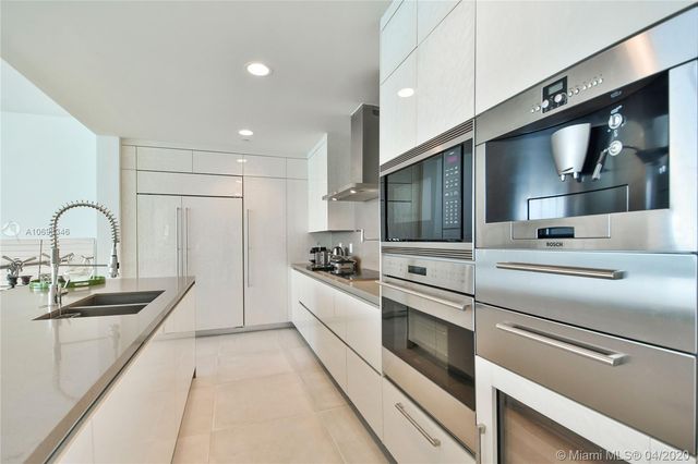 $1,750,000 | 17475 Collins Avenue, Unit 301, Sunny Isles Beach, FL 33160