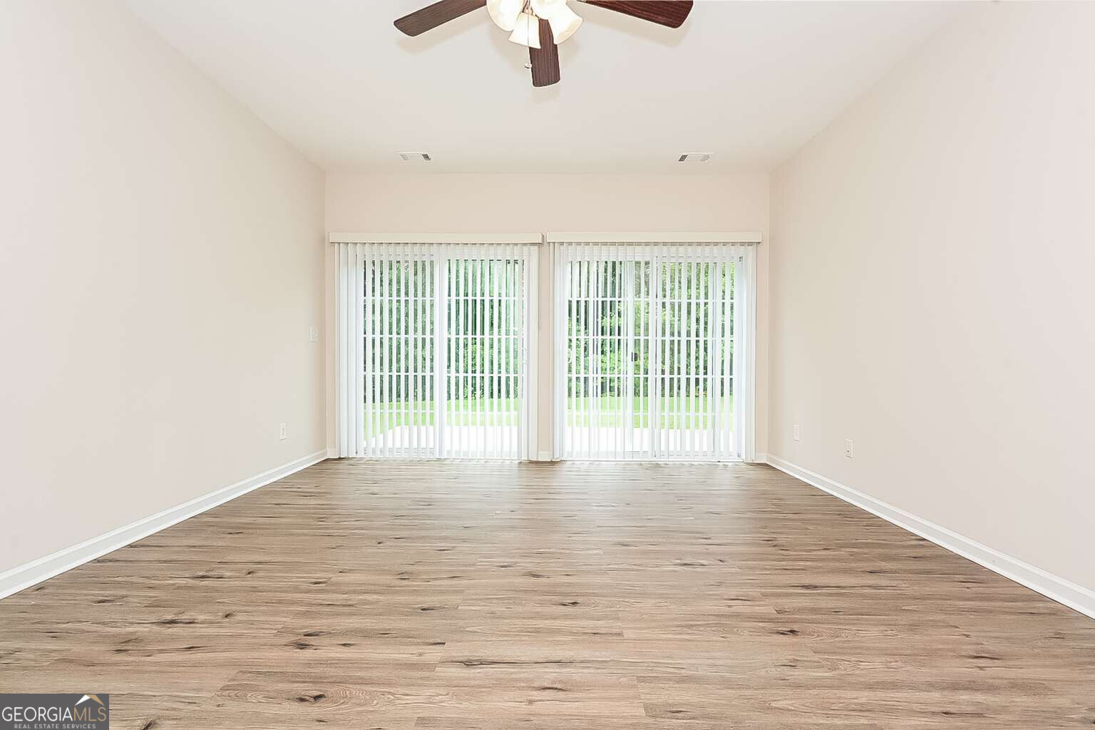 116 Magic Lily Drive Griffin, GA 30223 - Photo 5 of 37