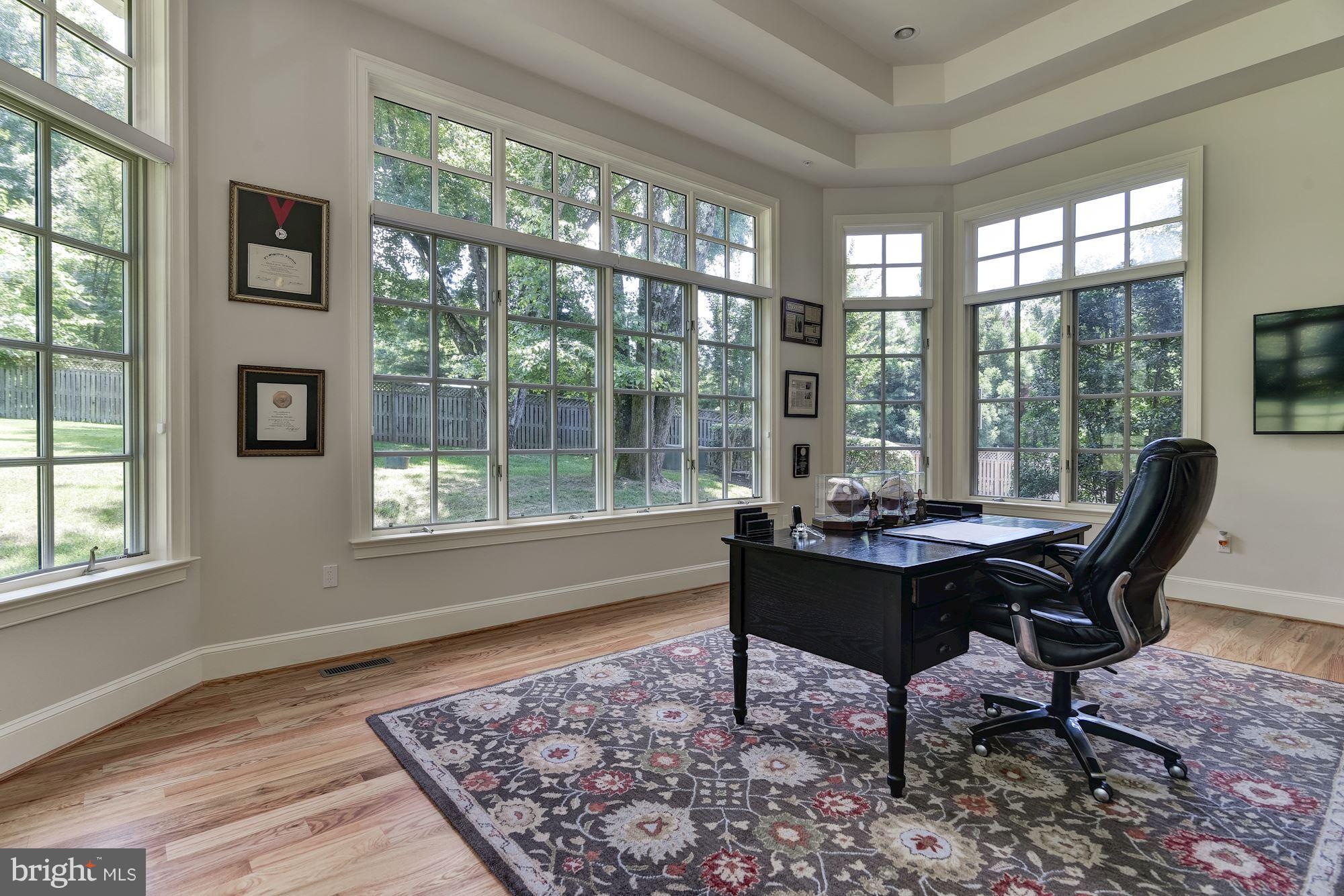 13300 Query Mill Road North Potomac, MD 20878 - Photo 12 of 30 Office/Solarium PLENTY OF LIGHT & OPENNESS!
