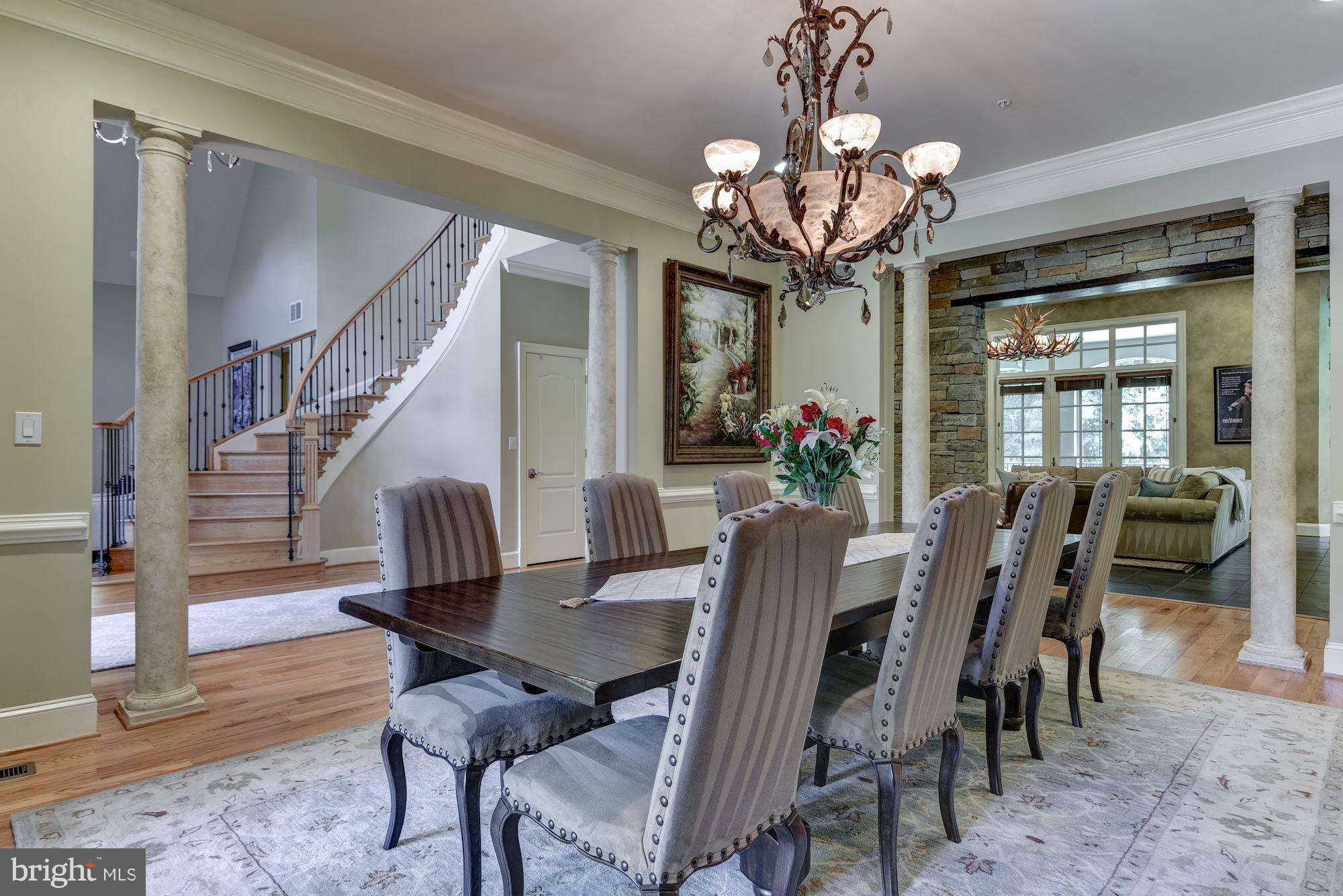 13300 Query Mill Road North Potomac, MD 20878 - Photo 4 of 30 Contemporary, but Traditional Formal Dining Room